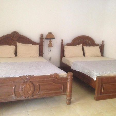 Good For Ya Knee Hostel & Bungalows (Adults Only) Gili Trawangan Buitenkant foto