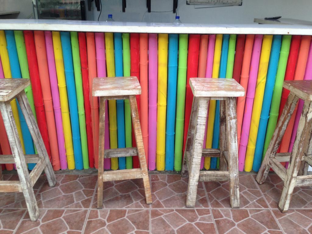 Good For Ya Knee Hostel & Bungalows (Adults Only) Gili Trawangan Buitenkant foto