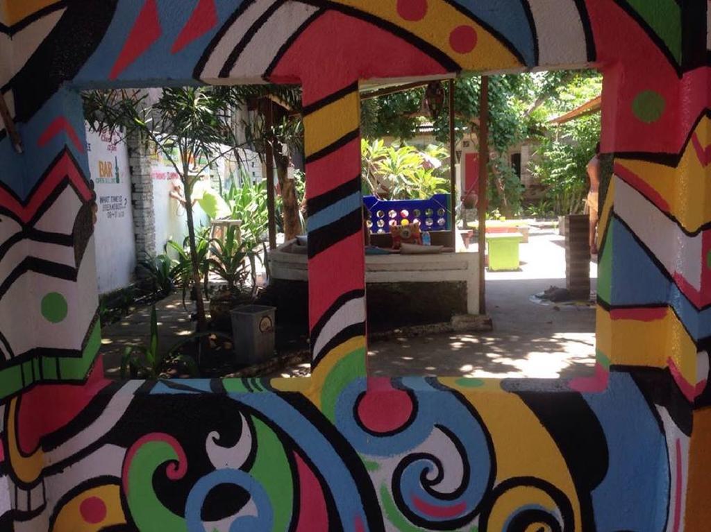 Good For Ya Knee Hostel & Bungalows (Adults Only) Gili Trawangan Buitenkant foto